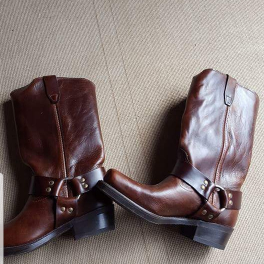 Women cowboy boots